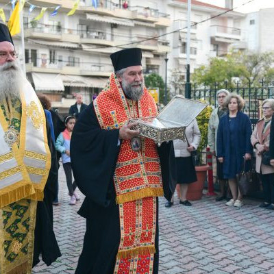 Σερρών Θεολόγος: «Ο Σταυρός του Κυρίου μας, ακένωτος πηγή του θείου ελέους, θρόνος και άμβων του παμβασιλέως Χριστού»