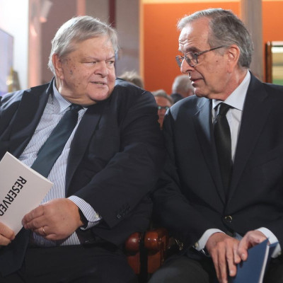 «Ρεζερβέ» ο Βενιζέλος στον Αντώνη Σαμαρά