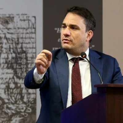 Κώστας Τσουκαλάς – ΠΑΣΟΚ: Η Ελλάδα είναι στον πάτο της Ευρώπης και στην παραγωγικότητα της οικονομίας