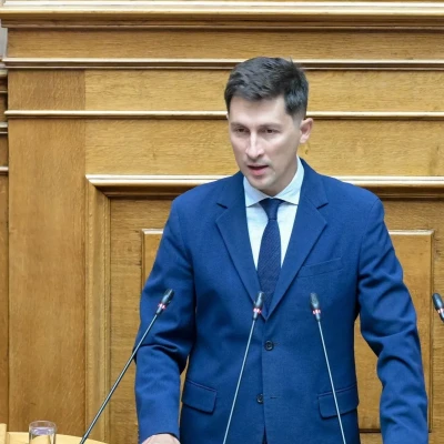 Ζητά ο Παύλος Χρηστίδης από το ΠΑΣΟΚ- Να ξεκαθαρίσει η κυβέρνηση τη θέση της για το επίδομα ανεργίας